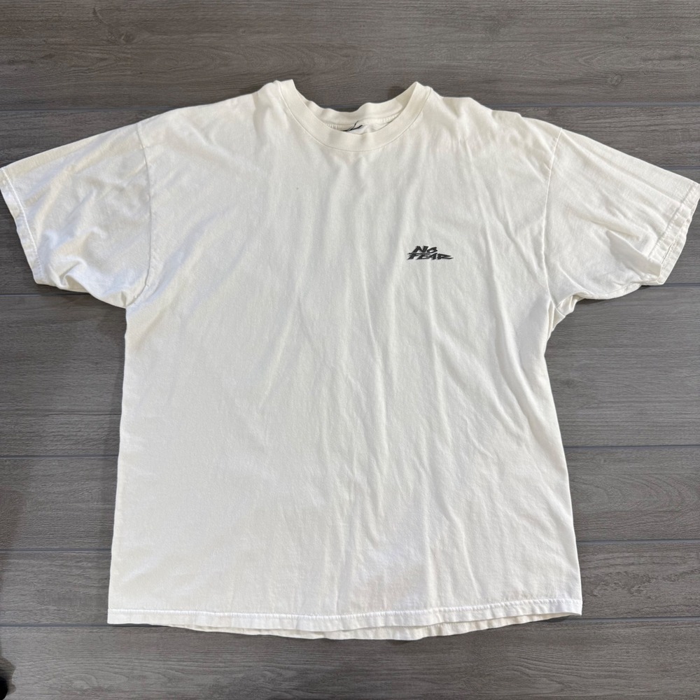 No Fear Graphic T-Shirt XL White Vintage 90s Carrying Case Not Included Tee